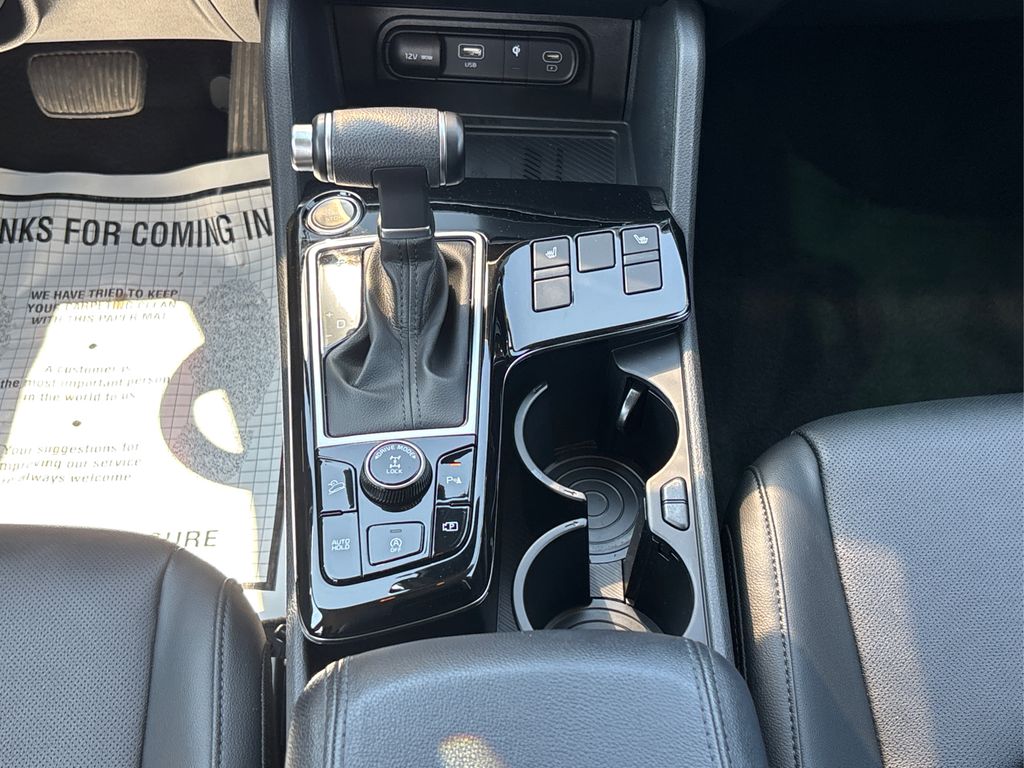 Vehicle image 20 of 49