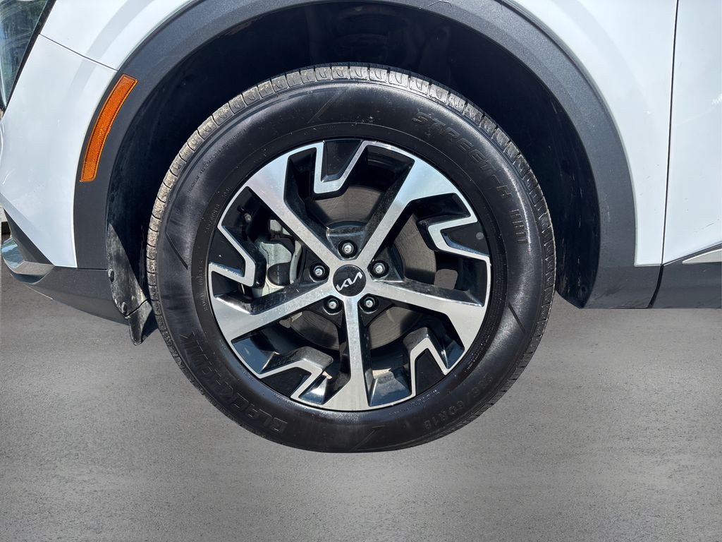 Vehicle image 12 of 49