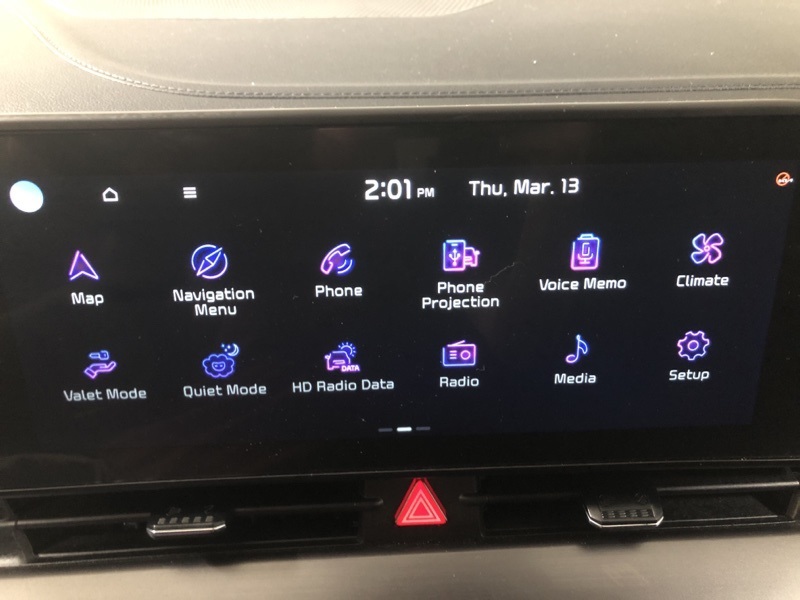 Vehicle image 28 of 35