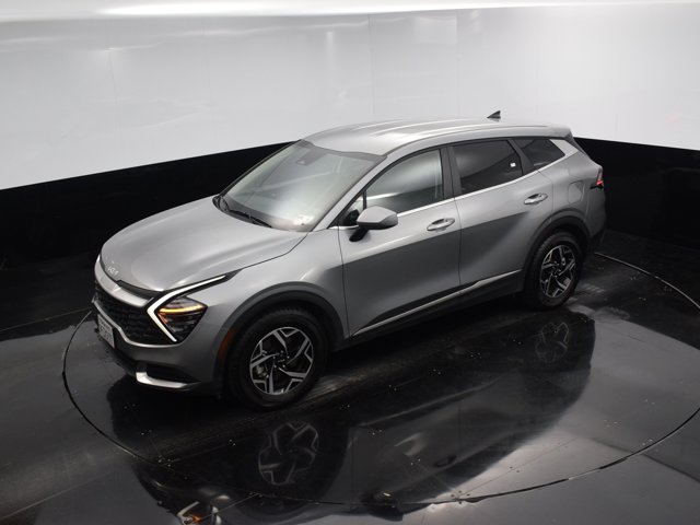 Vehicle image 2 of 41