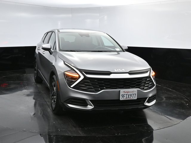 Vehicle image 9 of 41