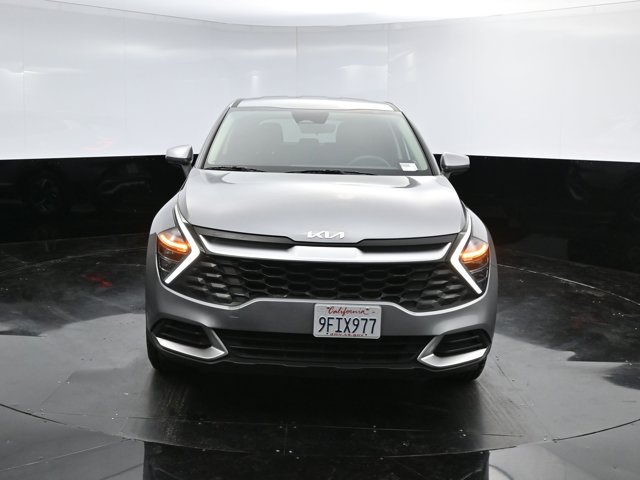 Vehicle image 7 of 41