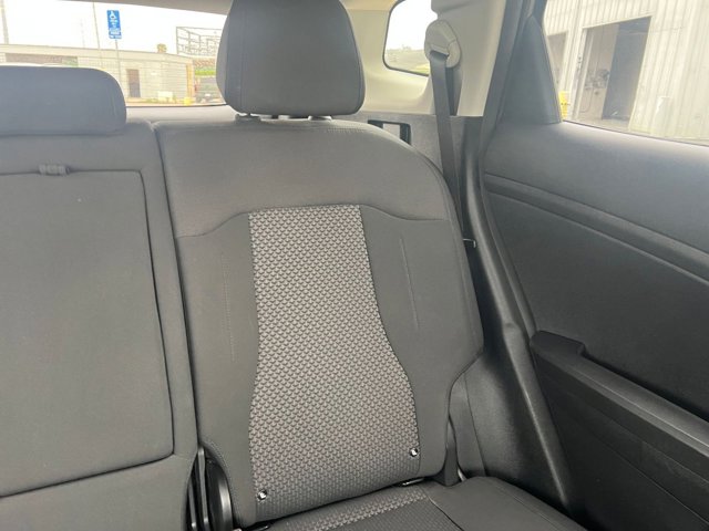 Vehicle image 36 of 45