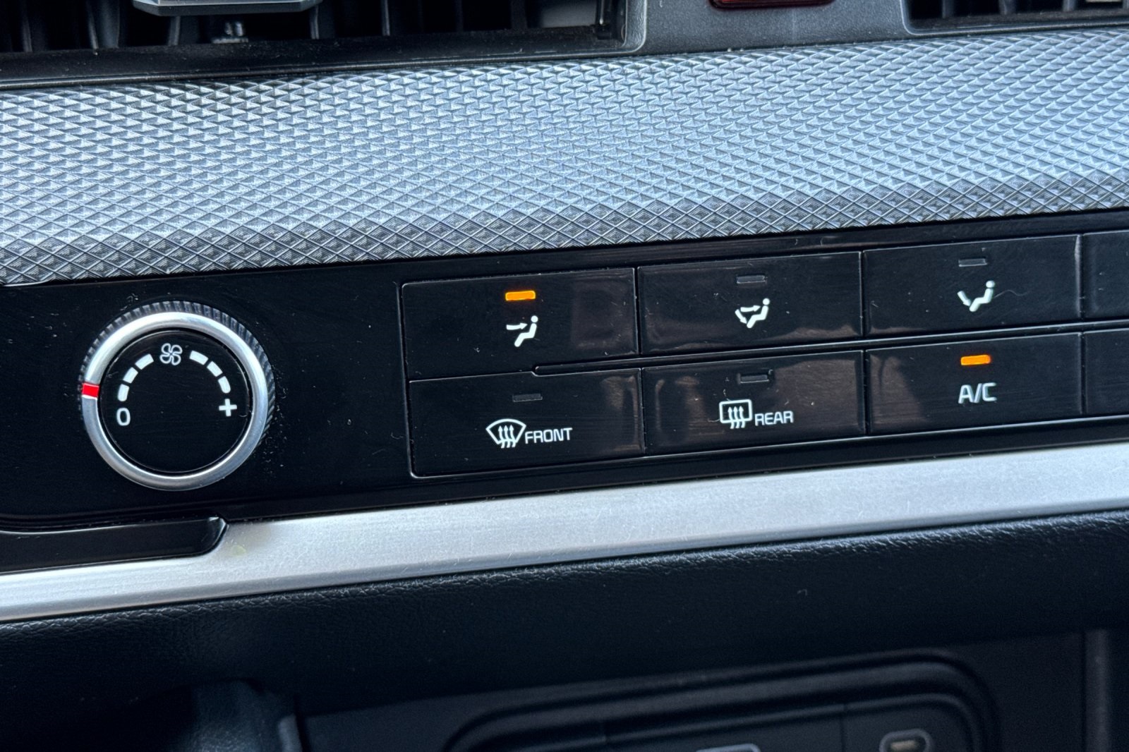 Vehicle image 29 of 53