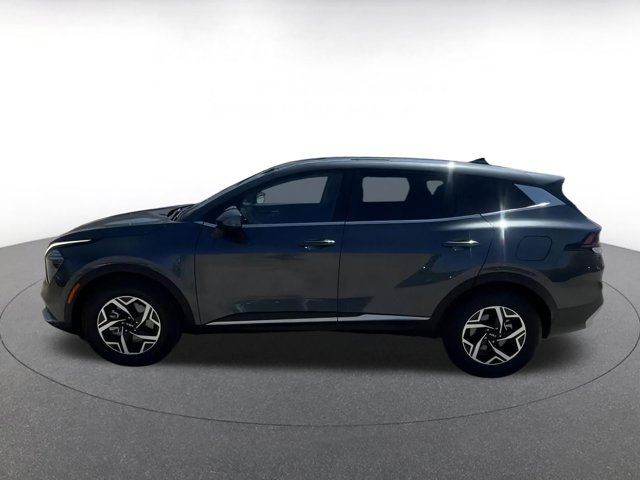 Vehicle image 13 of 45