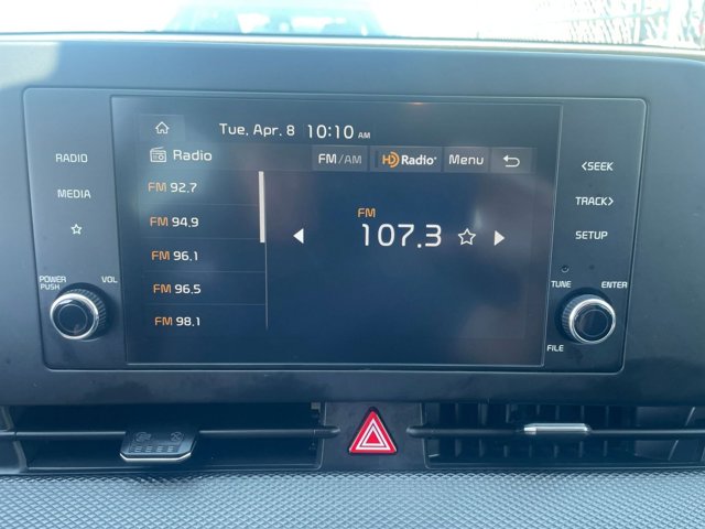 Vehicle image 21 of 45