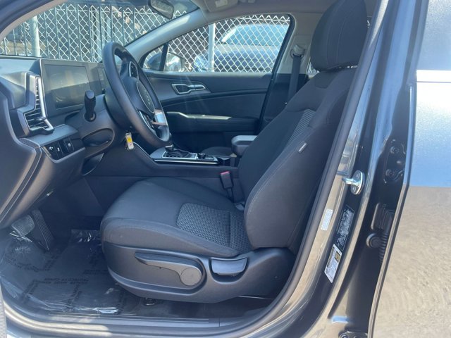 Vehicle image 25 of 45