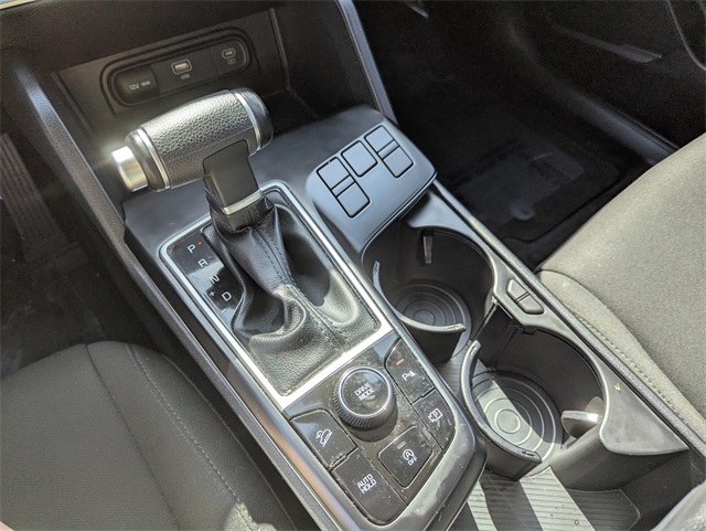 Vehicle image 20 of 30