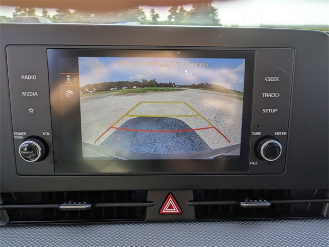 Vehicle image 18 of 30