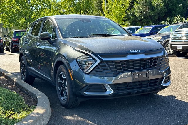 Vehicle image 2 of 9