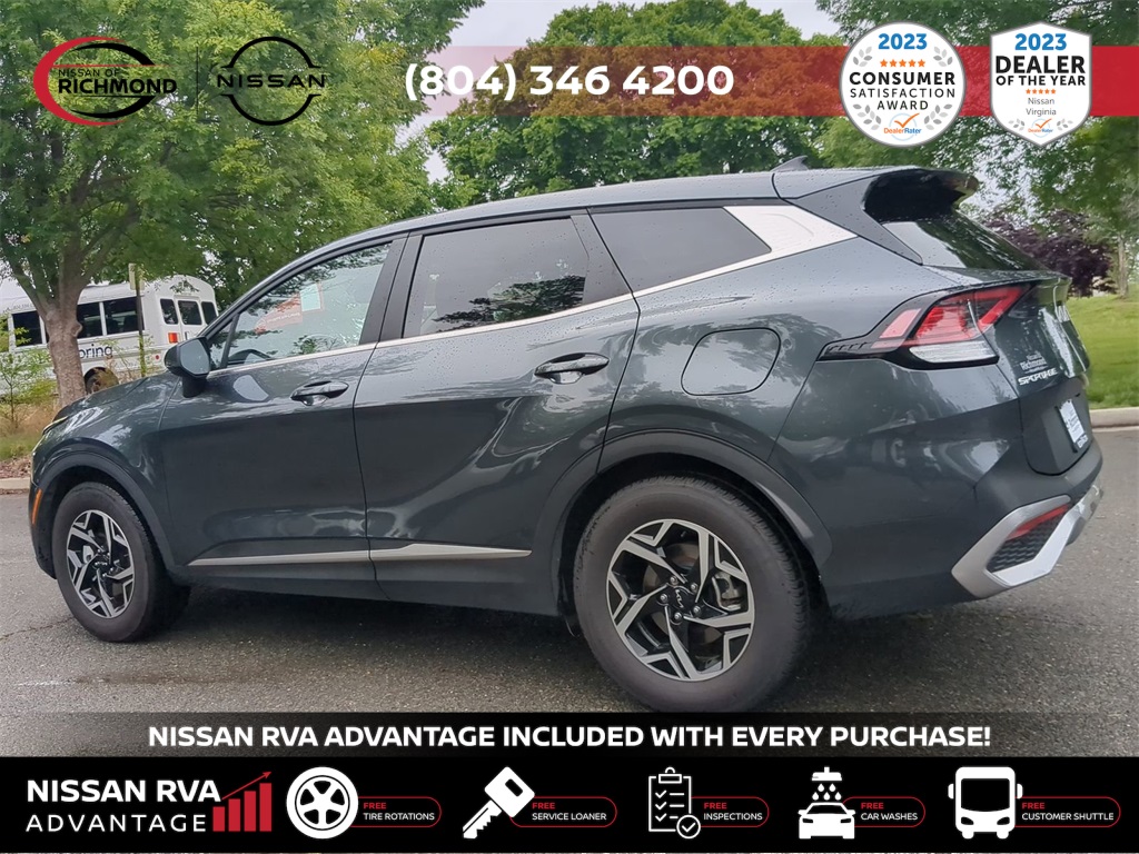 Vehicle image 8 of 26