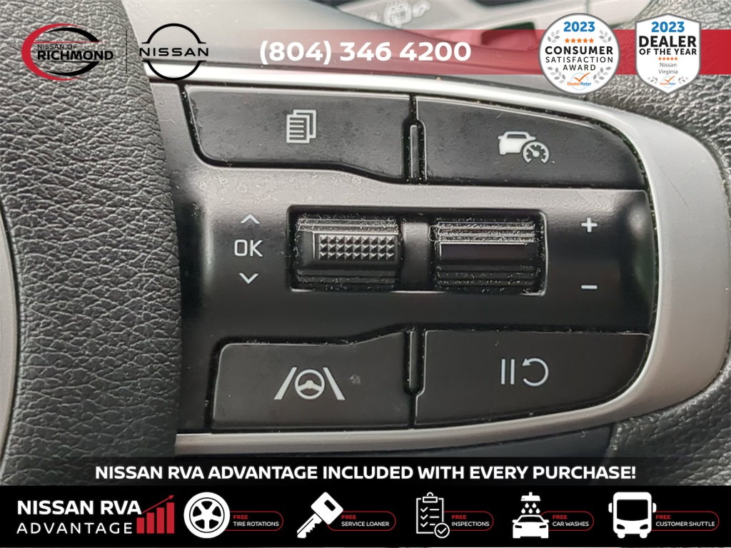 Vehicle image 24 of 26