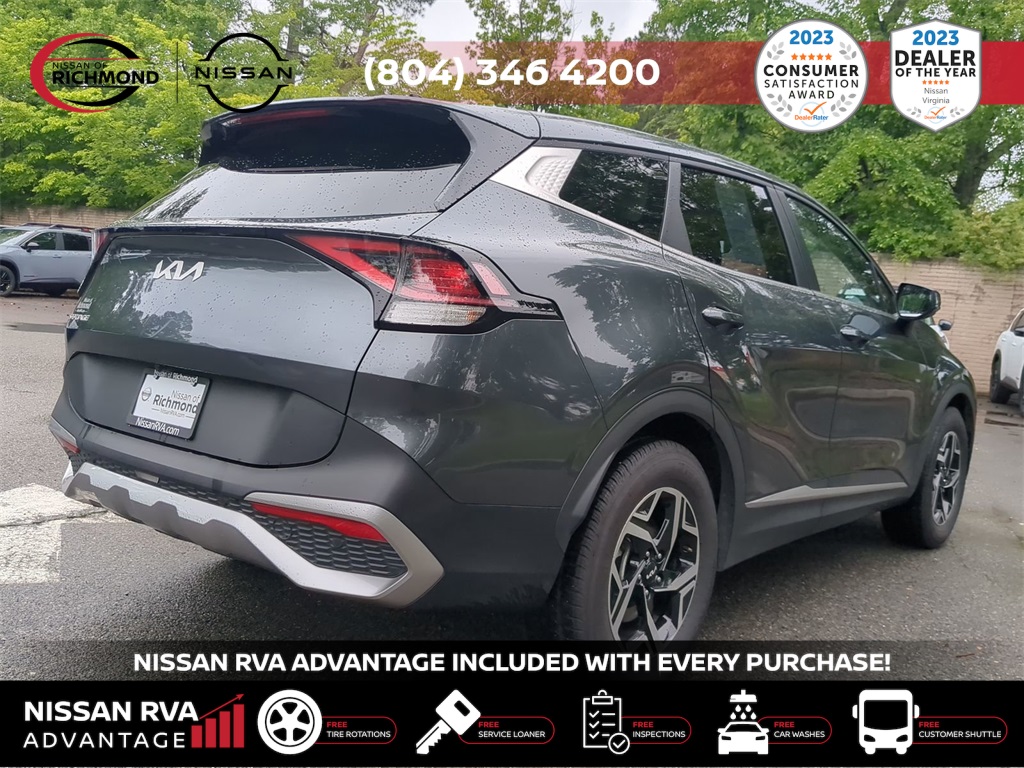 Vehicle image 7 of 26