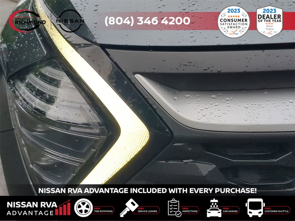 Vehicle image 10 of 26