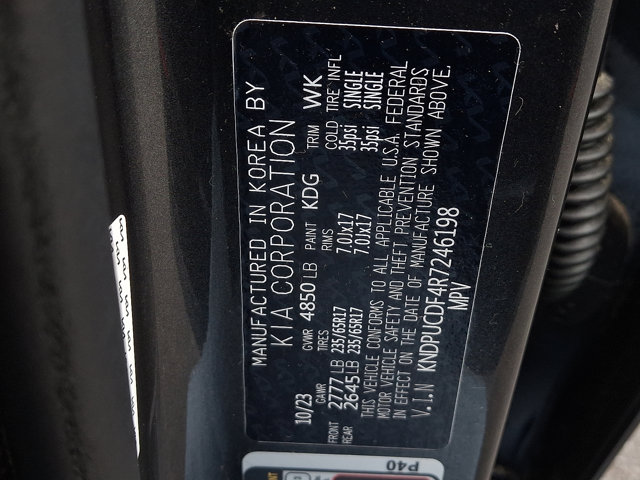 Vehicle image 23 of 30