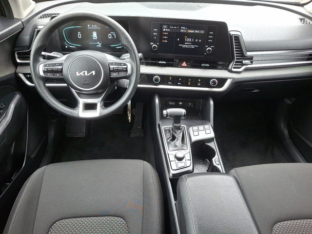 Vehicle image 12 of 30
