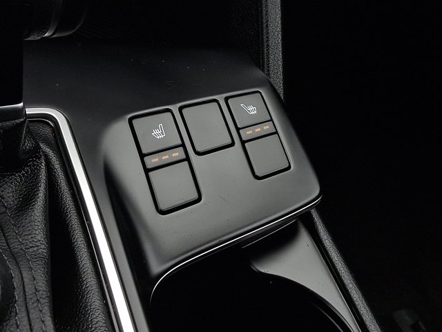 Vehicle image 22 of 30