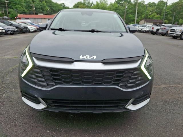 Vehicle image 28 of 30