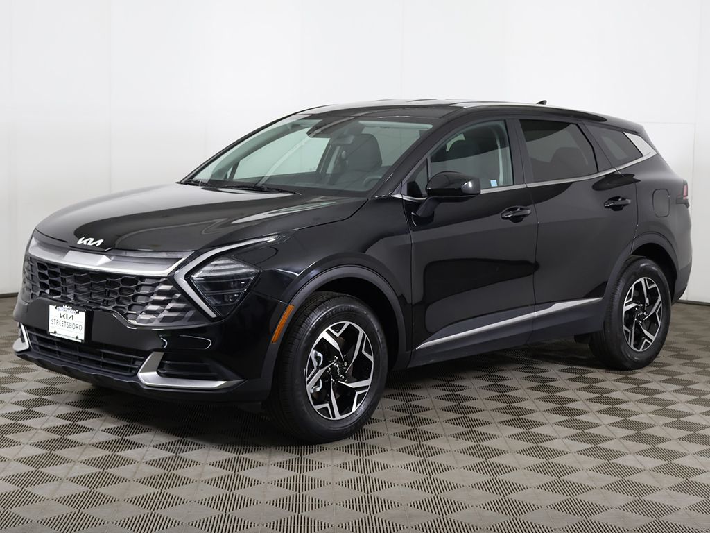 2024 Kia Sportage LX Image 1 of 48