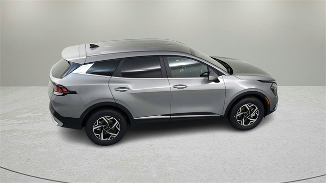 Vehicle image 10 of 25