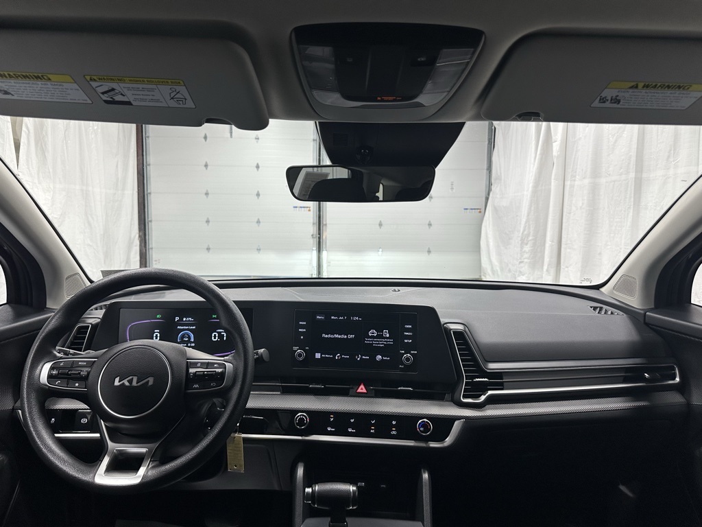 Vehicle image 30 of 64