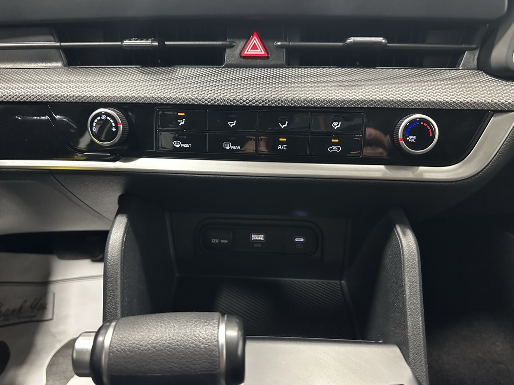 Vehicle image 45 of 64