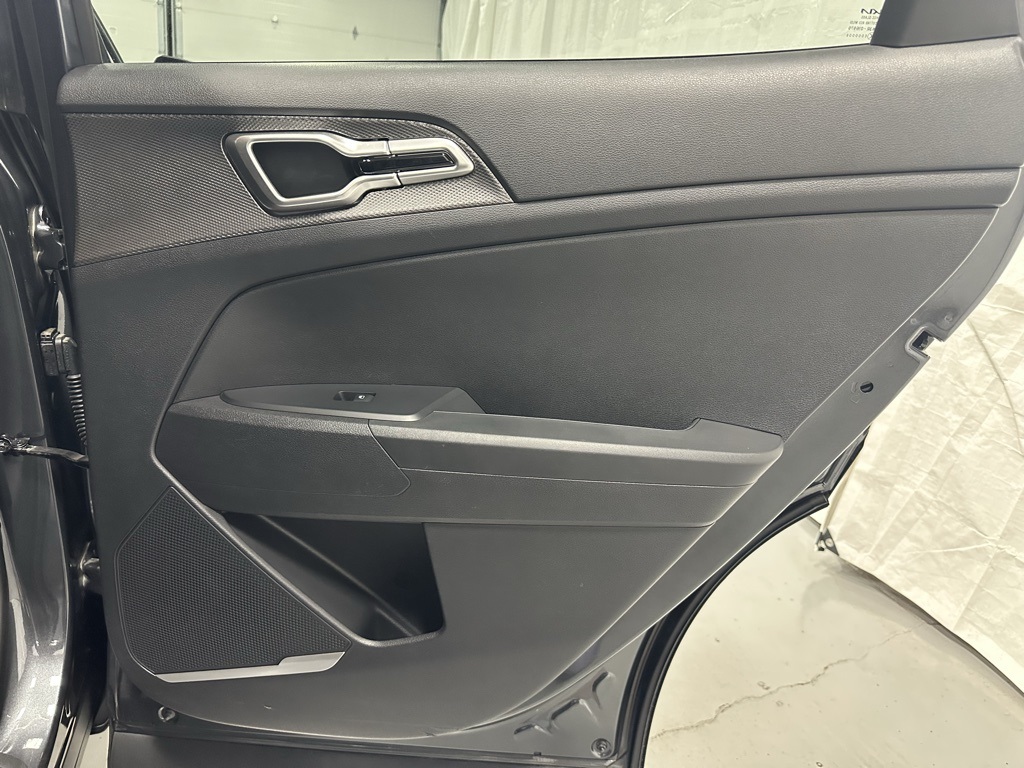 Vehicle image 48 of 64