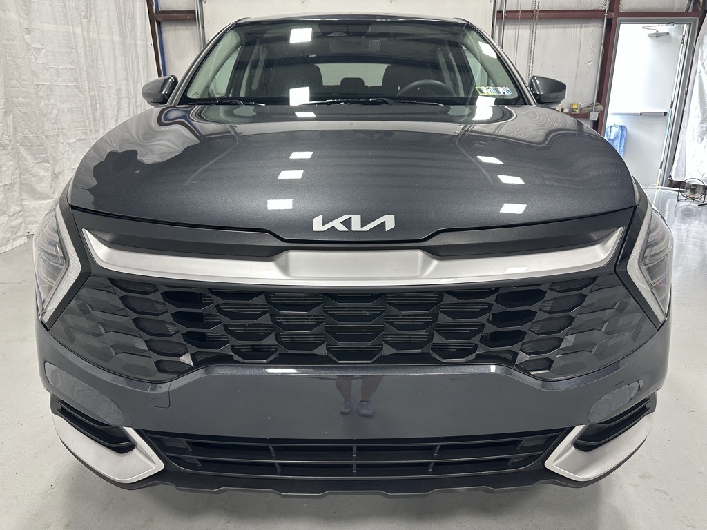 Vehicle image 2 of 64