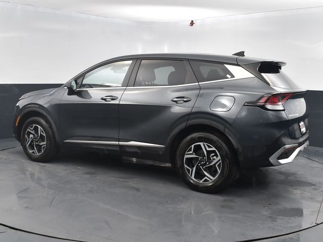 Vehicle image 6 of 39