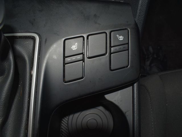 Vehicle image 30 of 39