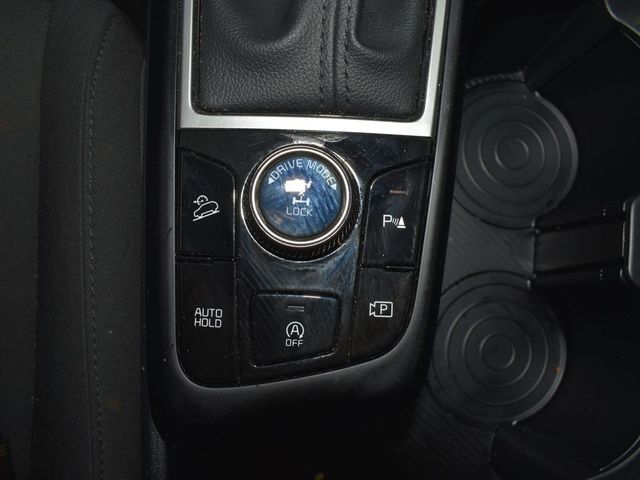 Vehicle image 31 of 39