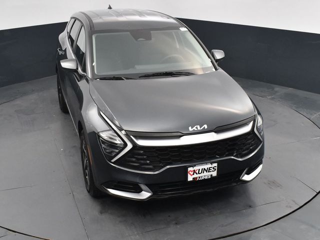 Vehicle image 14 of 39