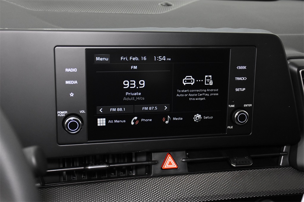 Vehicle image 19 of 31
