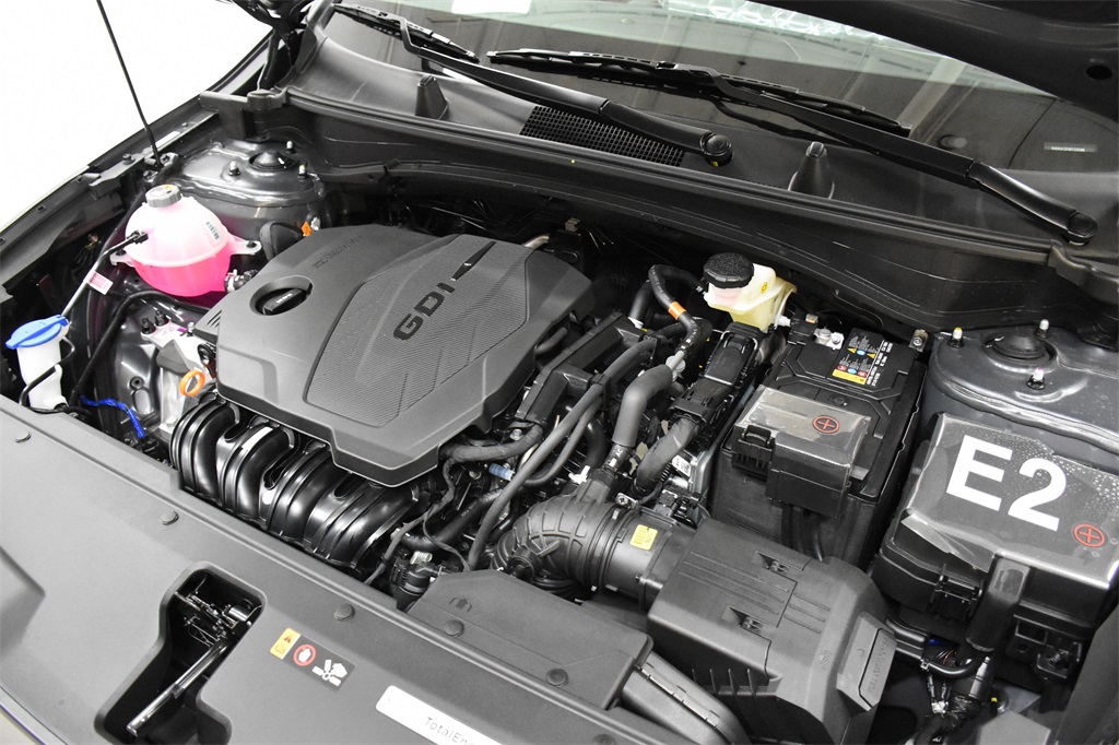Vehicle image 11 of 31