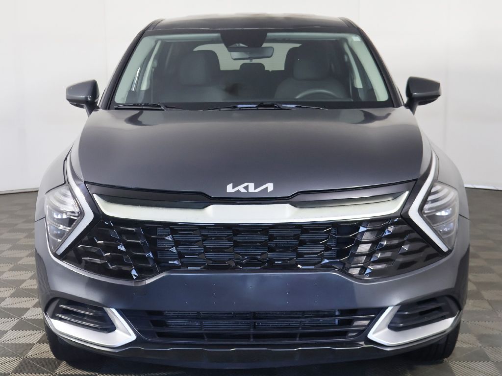 2024 Kia Sportage LX Image 3 of 49