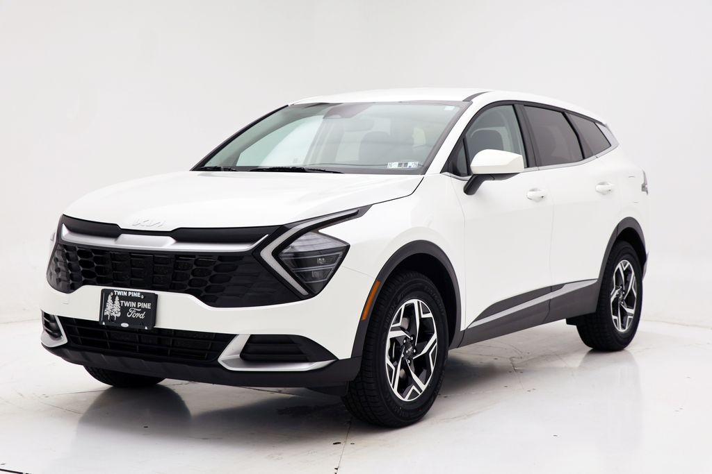 2024 Kia Sportage LX Image 5 of 29