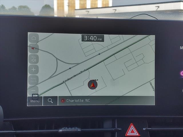 Vehicle image 15 of 32