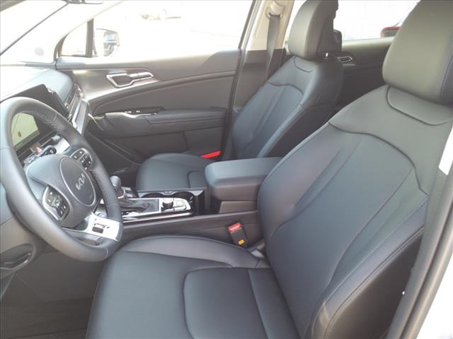 Vehicle image 9 of 32