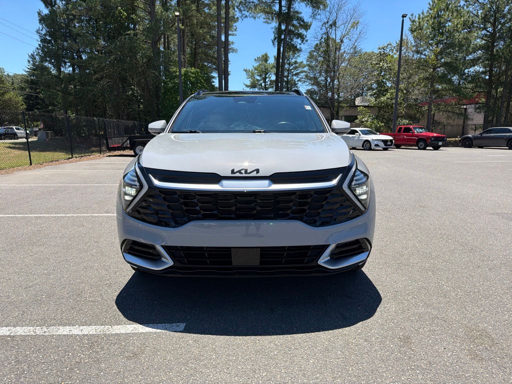 2024 Kia Sportage SX Image 3 of 21