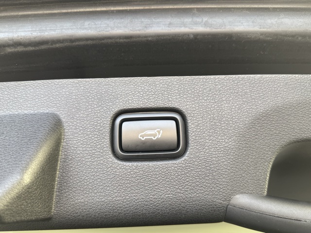 Vehicle image 44 of 44