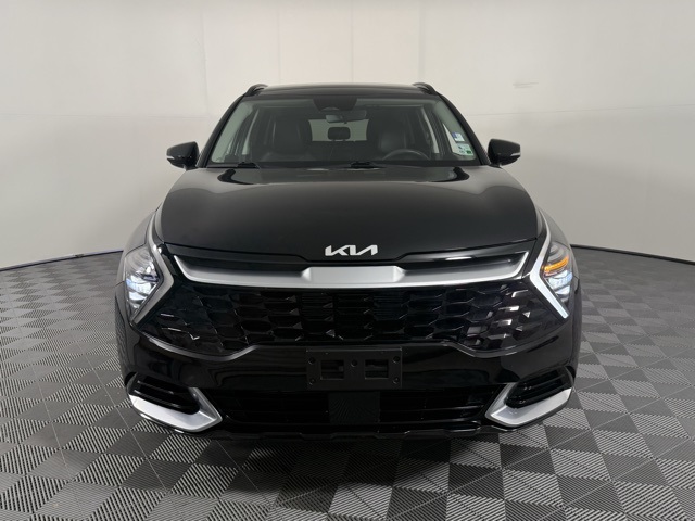 Vehicle image 2 of 44
