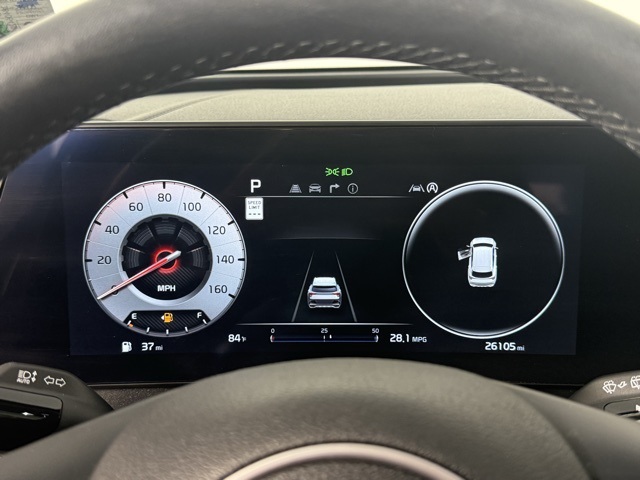 Vehicle image 16 of 44