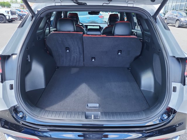 Vehicle image 13 of 27