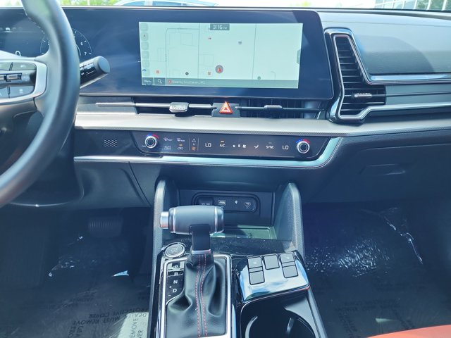 Vehicle image 22 of 27