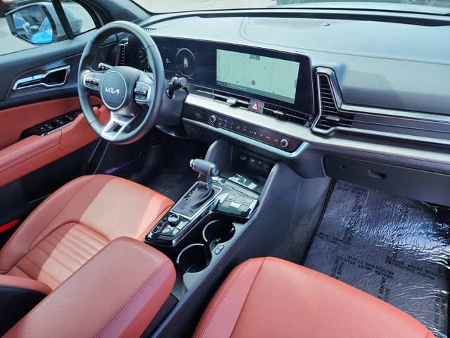 Vehicle image 16 of 27