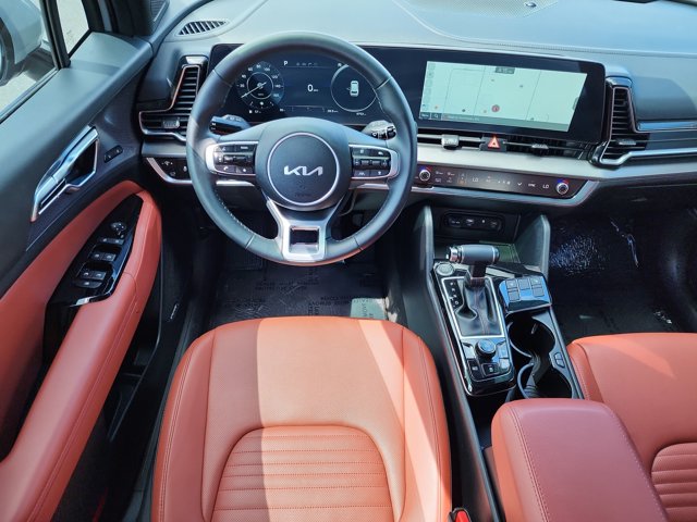 Vehicle image 12 of 27