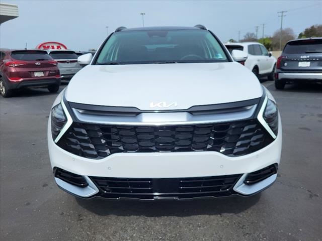 Vehicle image 2 of 33