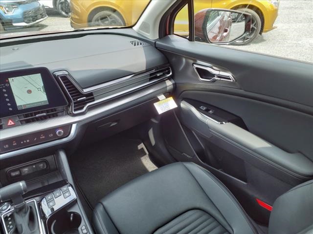 Vehicle image 28 of 31