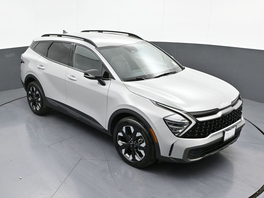 Vehicle image 8 of 32