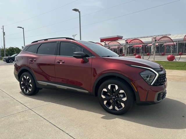 Vehicle image 3 of 31